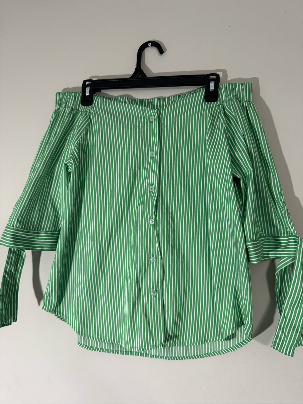 Haute Project LA Green Striped Off The Shoulder Blouse Size M